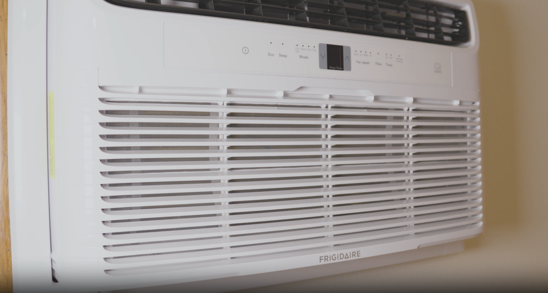 How to change an air filter